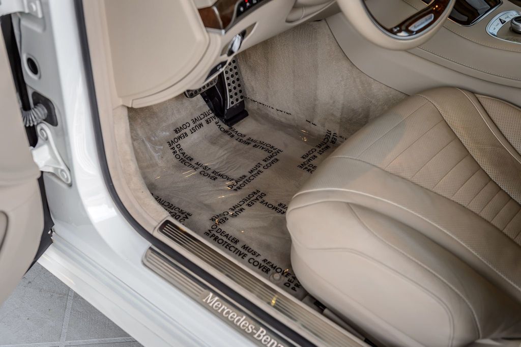 2015 Mercedes-Benz S-Class S550 AMG APPEARANCE PKG - NAV - PANO ROOF - BACKUP CAM -GORGEOUS - 22915189 - 40