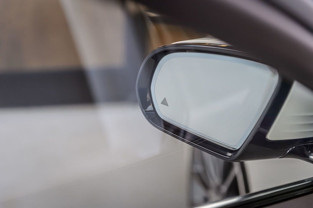 2015 Mercedes-Benz S-Class S550 AMG APPEARANCE PKG - NAV - PANO ROOF - BACKUP CAM -GORGEOUS - 22915189 - 48