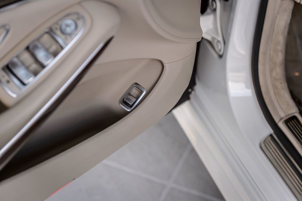 2015 Mercedes-Benz S-Class S550 AMG APPEARANCE PKG - NAV - PANO ROOF - BACKUP CAM -GORGEOUS - 22915189 - 51