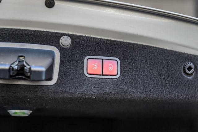 2015 Mercedes-Benz S-Class S550 - AMG APPEARANCE PKG - NAV - PANO - VENTED SEATS - GORGEOUS - 22994320 - 12