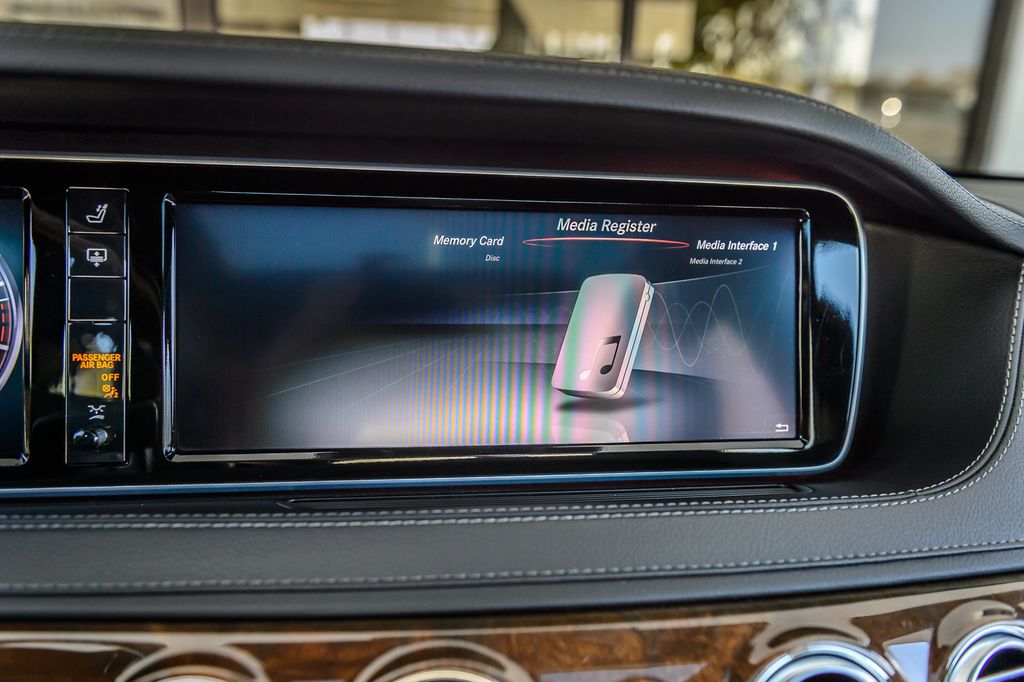 2015 Mercedes-Benz S-Class S550 - AMG APPEARANCE PKG - NAV - PANO - VENTED SEATS - GORGEOUS - 22994320 - 27