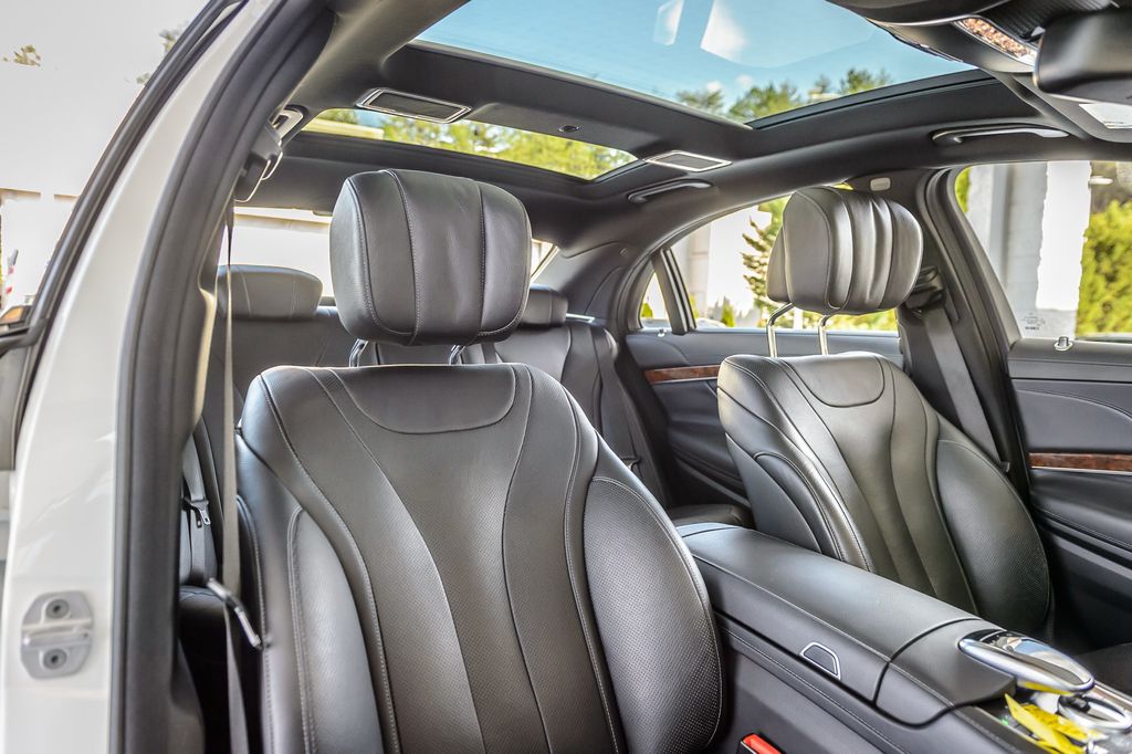 2015 Mercedes-Benz S-Class S550 - AMG APPEARANCE PKG - NAV - PANO - VENTED SEATS - GORGEOUS - 22994320 - 45