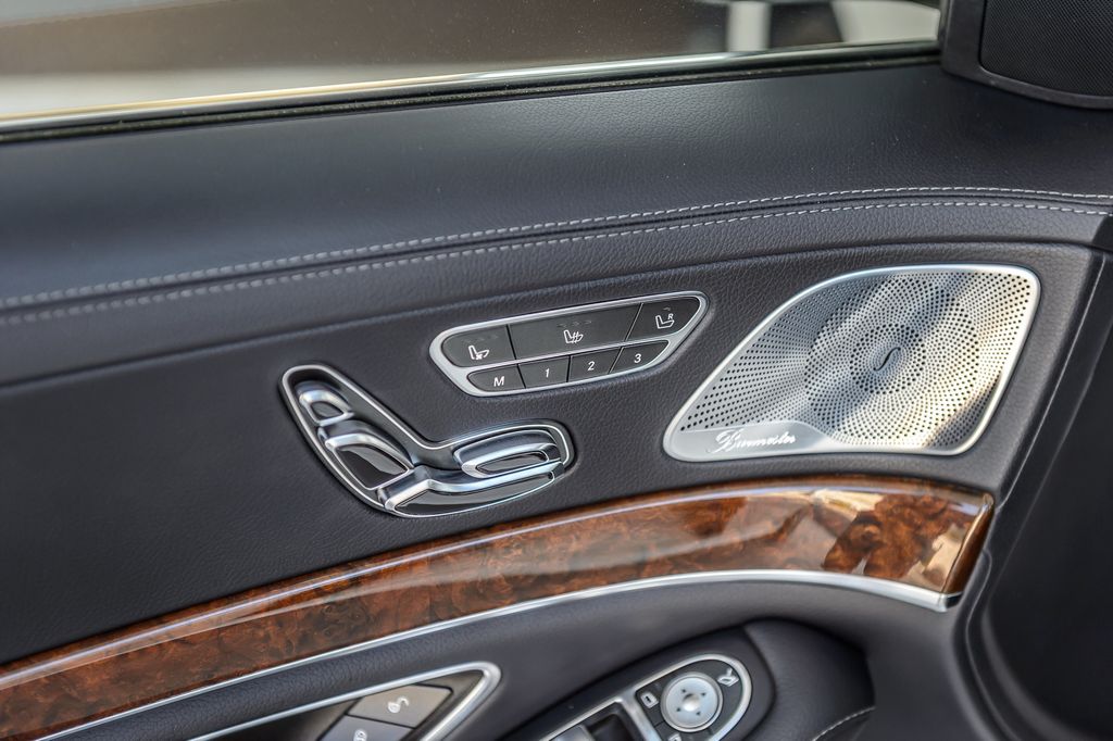 2015 Mercedes-Benz S-Class S550 - AMG APPEARANCE PKG - NAV - PANO - VENTED SEATS - GORGEOUS - 22994320 - 55