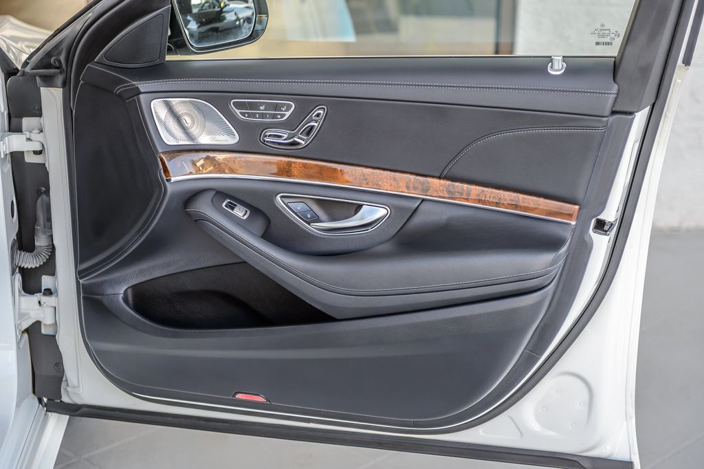 2015 Mercedes-Benz S-Class S550 - AMG APPEARANCE PKG - NAV - PANO - VENTED SEATS - GORGEOUS - 22994320 - 60
