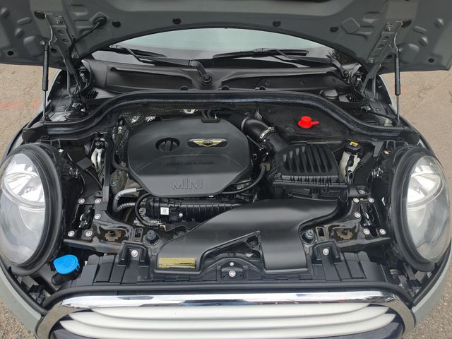 2015 MINI Cooper Hardtop 2 Door   - 23070512 - 21