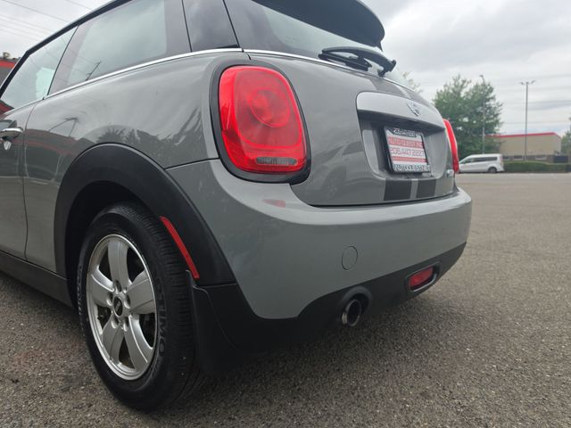 2015 MINI Cooper Hardtop 2 Door   - 23070512 - 24