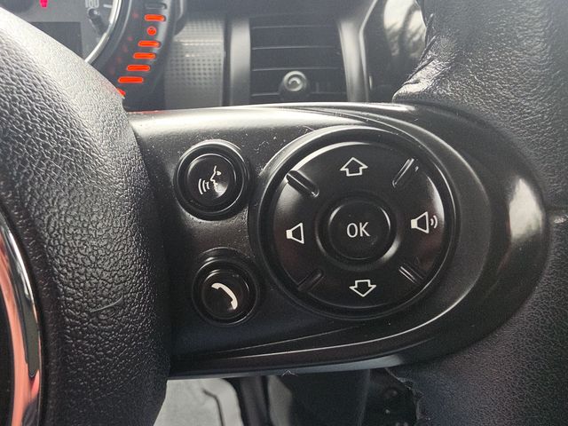 2015 MINI Cooper Hardtop 2 Door   - 23070512 - 30