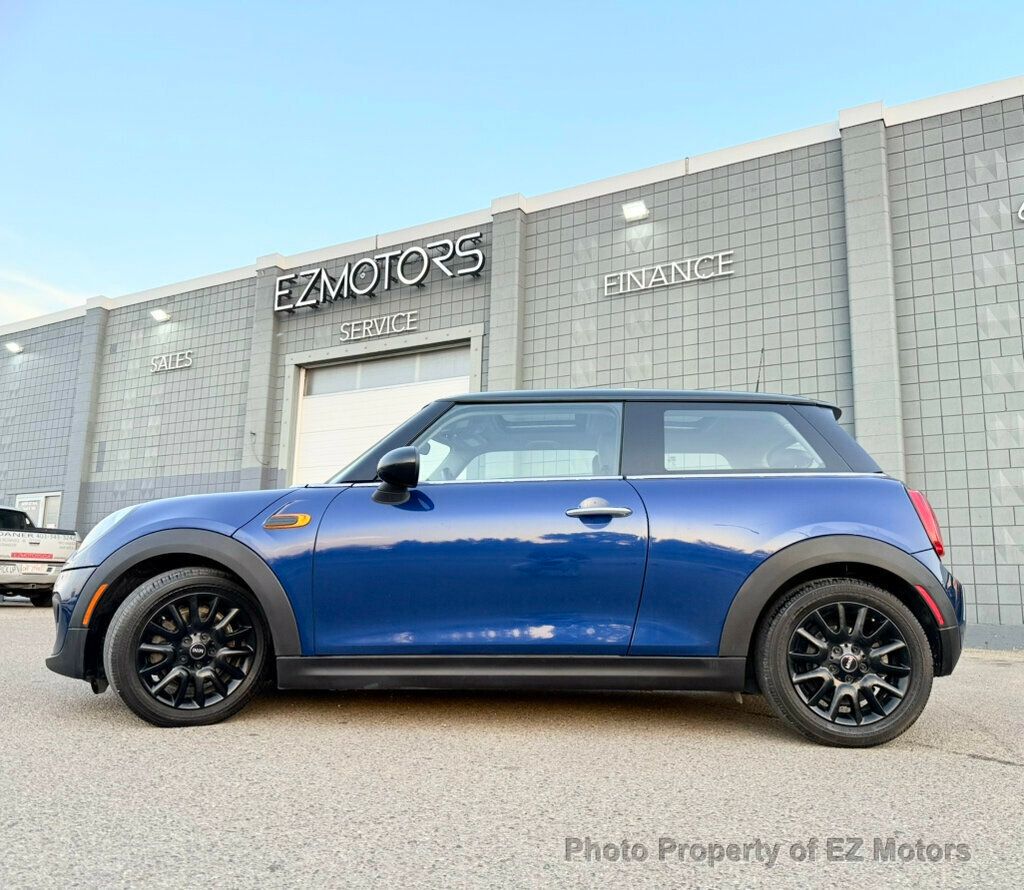 2015 MINI Cooper Hardtop 2 Door MANUAL TRANS! 85000 KM! CERTIFIED! - 22866277 | Video 1