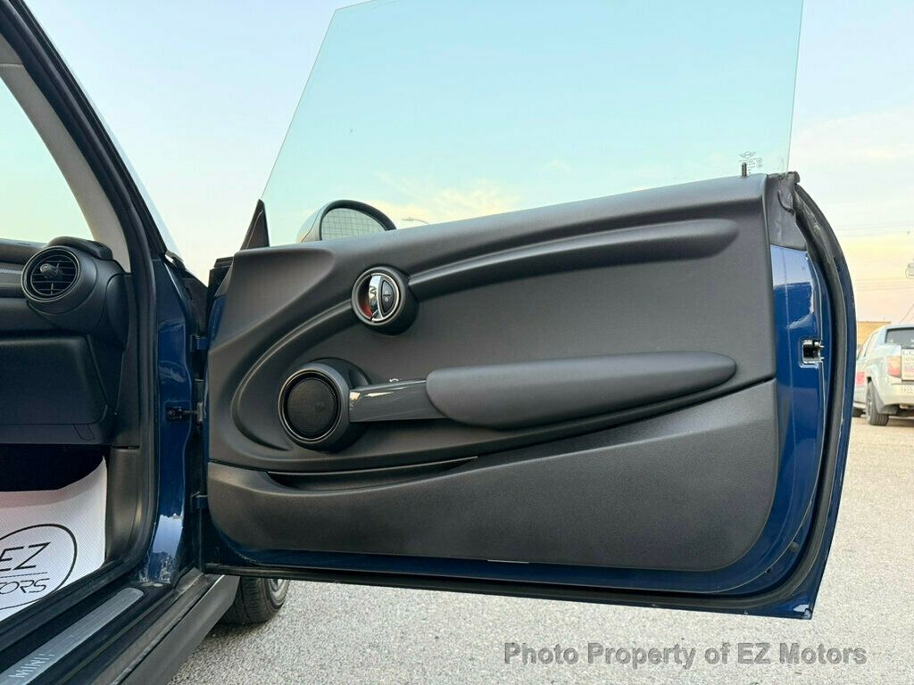 2015 MINI Cooper Hardtop 2 Door MANUAL TRANS! 85000 KM! CERTIFIED! - 22866277 - 19