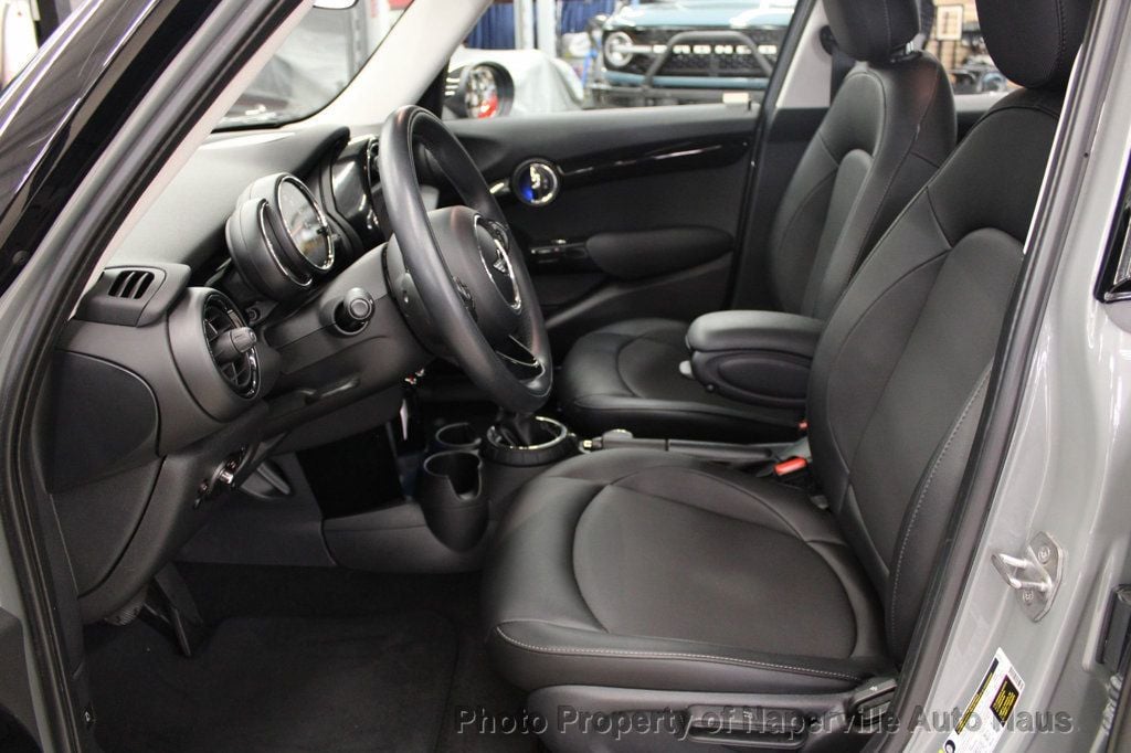2015 Mini Cooper Hardtop 4 Door photo 18