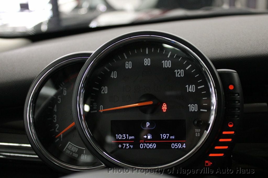 2015 Mini Cooper Hardtop 4 Door photo 22