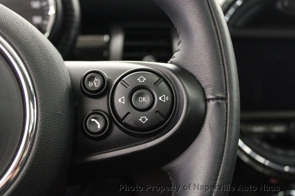 2015 Mini Cooper Hardtop 4 Door photo 24