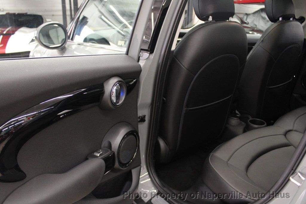 2015 Mini Cooper Hardtop 4 Door photo 37