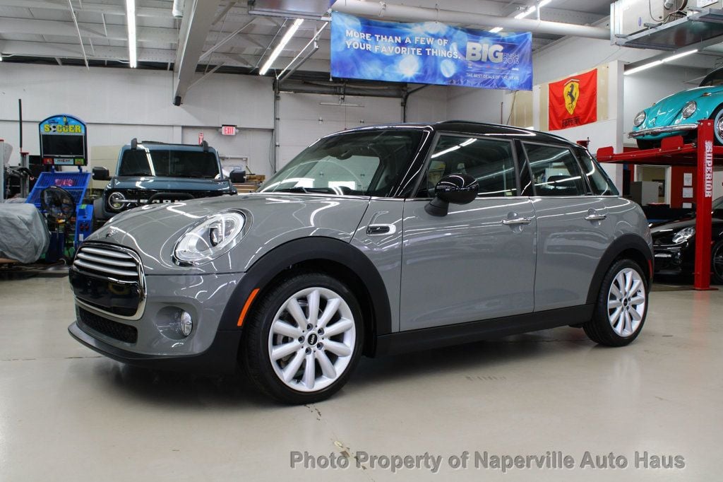 2015 Mini Cooper Hardtop 4 Door photo 4