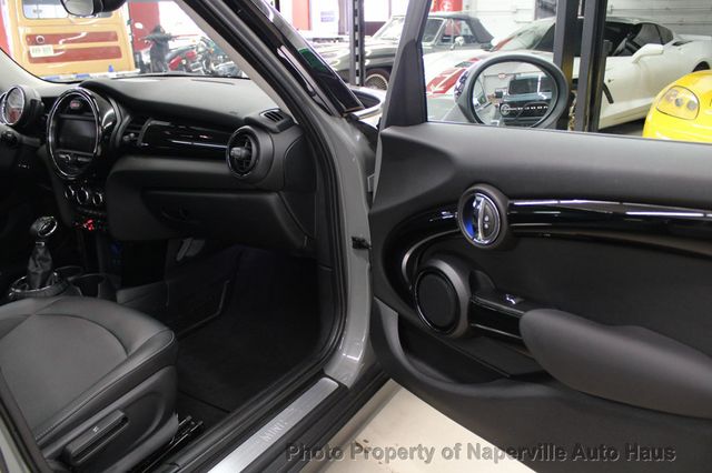 2015 MINI Cooper Hardtop 4 Door  - 22855051 - 43