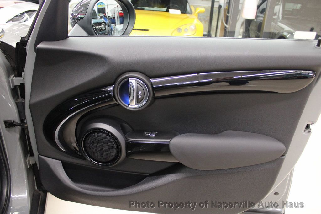 2015 Mini Cooper Hardtop 4 Door photo 45