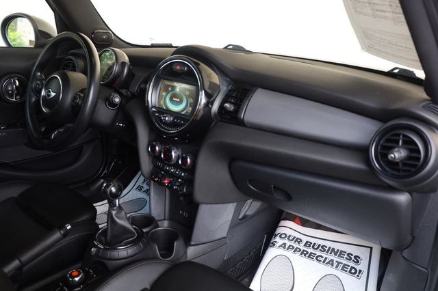 2015 MINI Cooper Hardtop 4 Door Base - 23049421 - 24