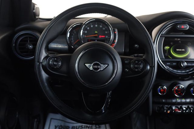 2015 MINI Cooper Hardtop 4 Door Base - 23049421 - 26