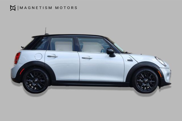 2015 MINI Cooper Hardtop 4 Door Base - 23049421 - 2