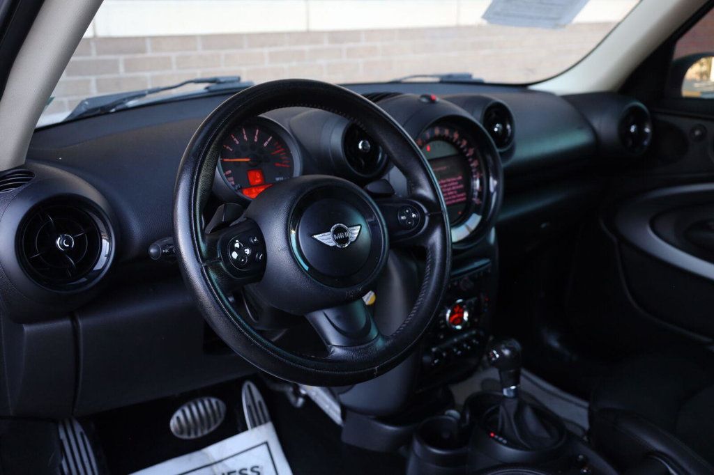 Mini Cooper photo 16