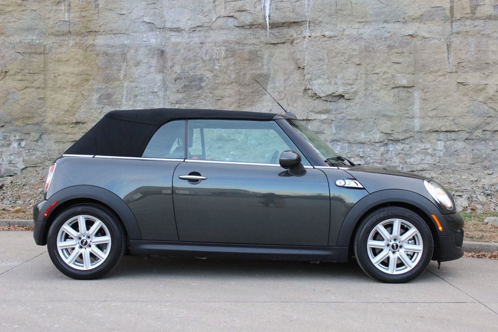 2015 MINI Cooper S Convertible SUPER LOW MILES 1 Owner LOADED CLEAN 615-300-6004 - 22754586 - 2