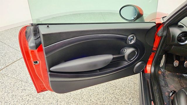 2015 MINI Cooper S Convertible w/ Technology & Cold Weather Pkgs, Nav & JCW Interior - 23002234 - 10