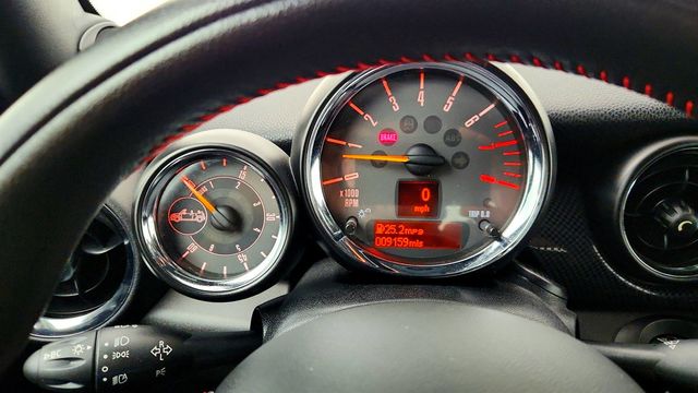 2015 MINI Cooper S Convertible w/ Technology & Cold Weather Pkgs, Nav & JCW Interior - 23002234 - 14