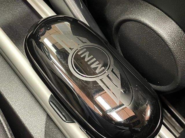 2015 MINI Cooper S Countryman ALL4 - 22958861 - 32