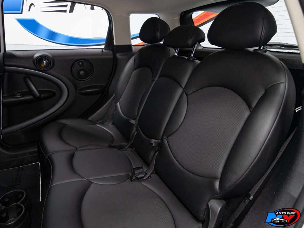 2015 Mini Cooper S ALL4 photo 16