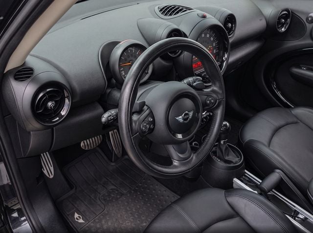 2015 MINI Cooper S Countryman CLEAN CARFAX, ONE OWNER, PAN SUNROOF, PREMIUM PKG, HEATED SEATS - 23039772 - 2