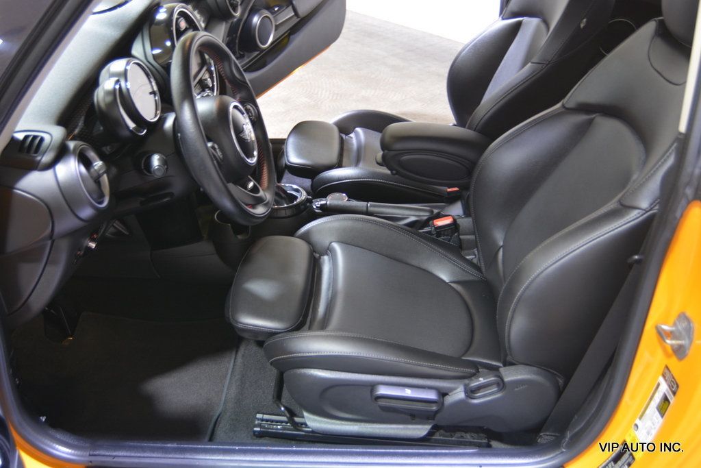2015 MINI Cooper S Hardtop 2 Door  - 22321904 - 16