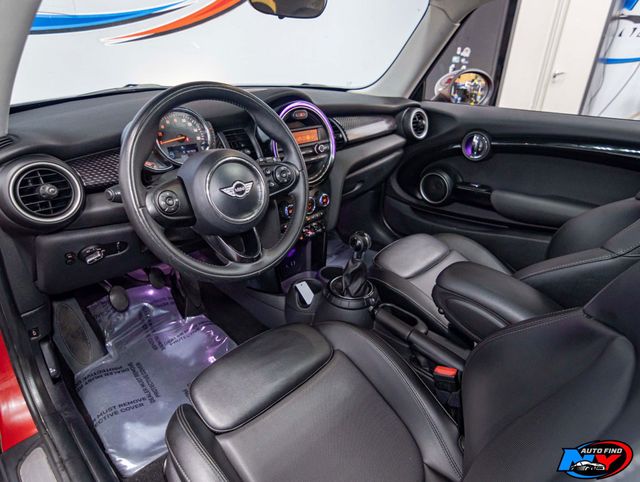 2015 MINI Cooper S Hardtop 2 Door CLEAN CARFAX, 6-SPD MANUAL, PANORAMIC SUNROOF, HEATED SEATS - 22927475 - 13