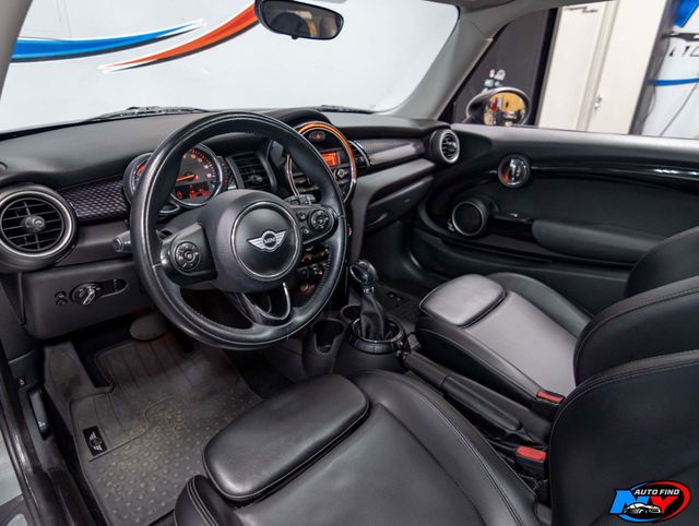 2015 MINI Cooper S Hardtop 2 Door CLEAN CARFAX, PANORAMIC SUNROOF, ALLOY WHEELS, HEATED SEATS - 22918450 - 13