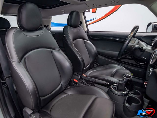 2015 MINI Cooper S Hardtop 2 Door CLEAN CARFAX, PANORAMIC SUNROOF, ALLOY WHEELS, HEATED SEATS - 22918450 - 19