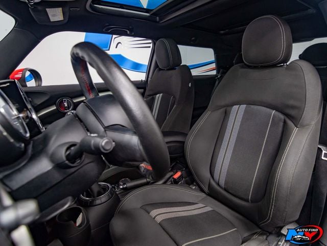 2015 MINI Cooper S Hardtop 2 Door CLEAN CARFAX, PAN SUNROOF, NAVIGATION, JCW INTERIOR, LED LIGHTS - 22918468 - 15