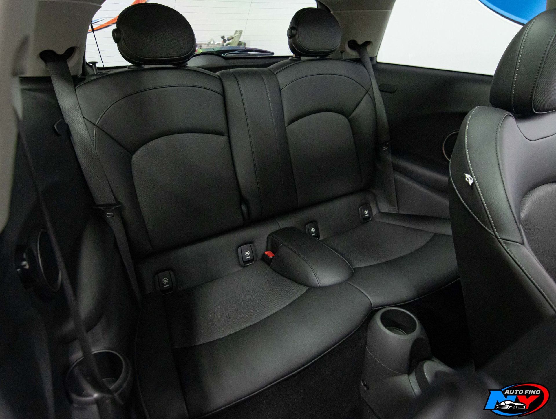 2015 Mini Cooper S Hardtop 2 Door photo 17