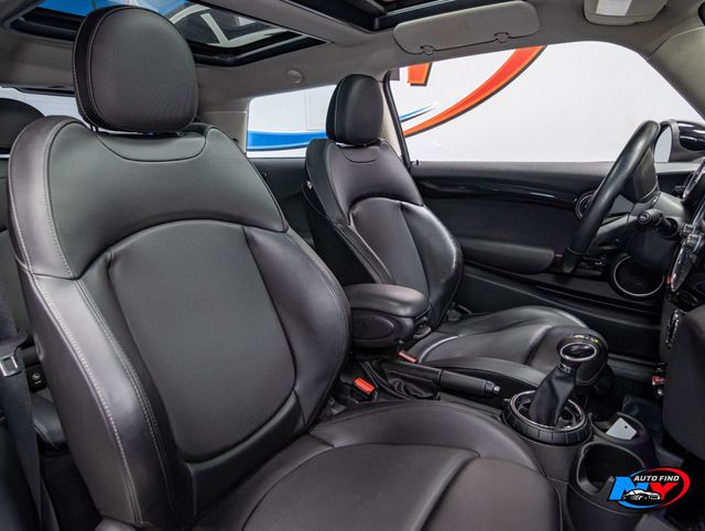 2015 MINI Cooper S Hardtop 2 Door PANORAMIC SUNROOF, CENTER ARMREST, HEATED MIRRORS - 22961362 - 20