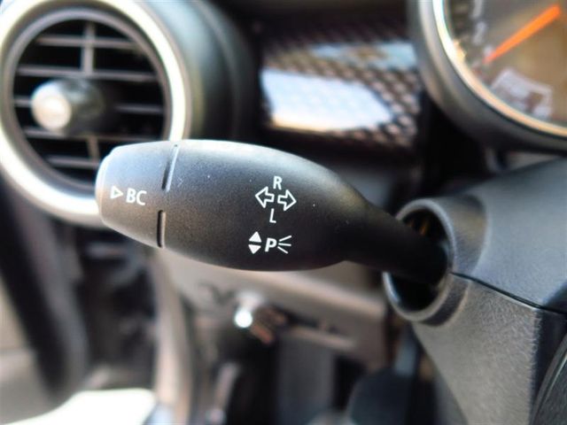 2015 MINI Cooper S Hardtop 2 Door S - 16921605 - 26