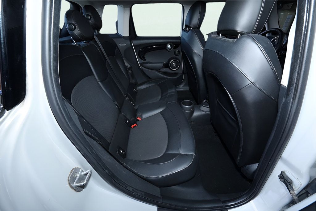 2015 Mini Cooper S Hardtop 4 Door photo 15