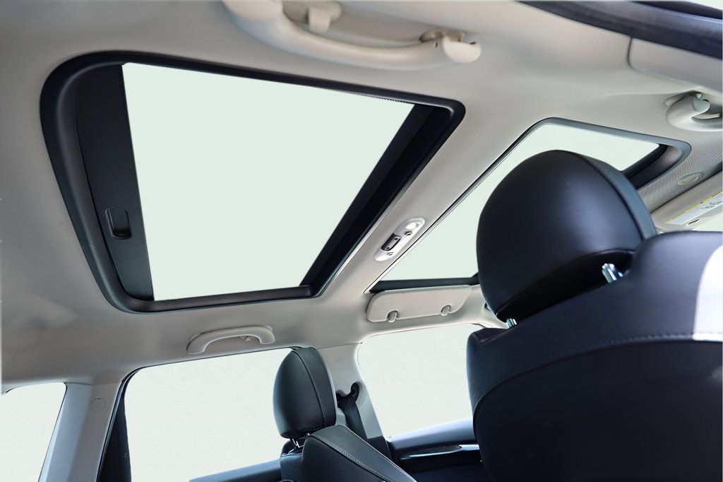 2015 Mini Cooper S Hardtop 4 Door photo 16