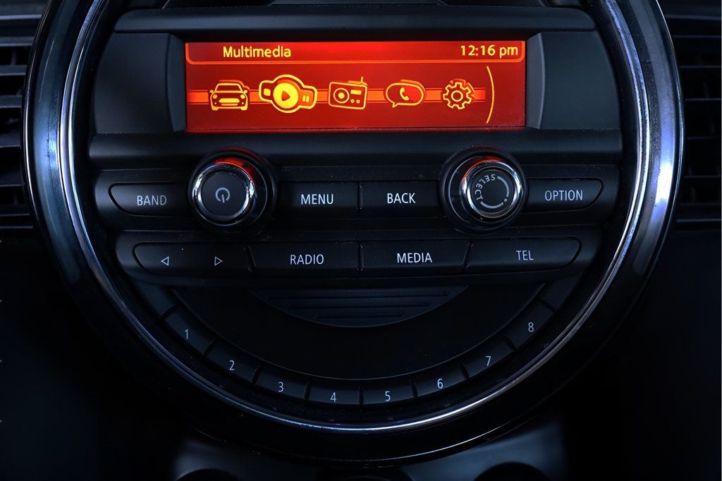 2015 Mini Cooper S Hardtop 4 Door photo 21