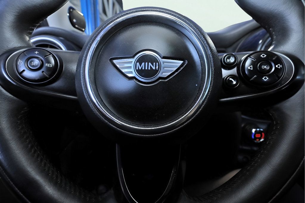 2015 Mini Cooper S Hardtop 4 Door photo 23