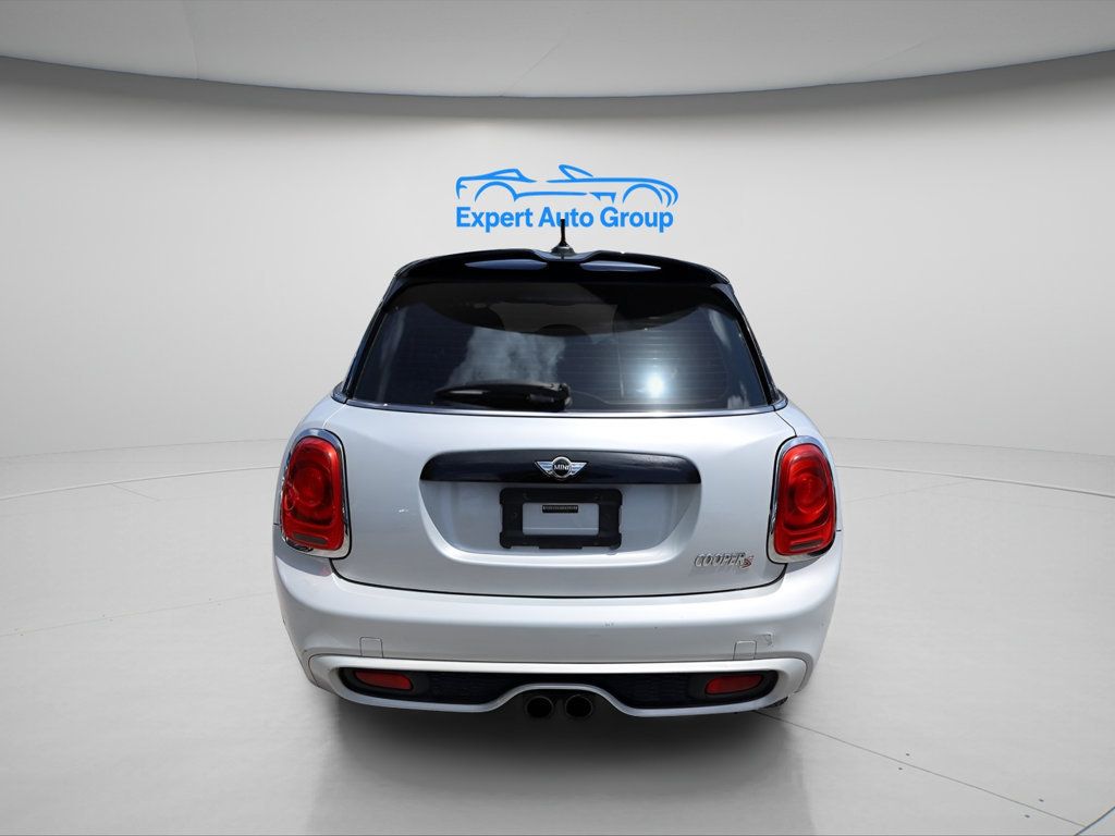 2015 Mini Cooper S Hardtop 4 Door photo 9