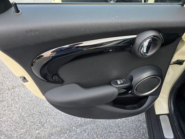 2015 MINI Cooper S Hardtop 4 Door  - 23049797 - 11