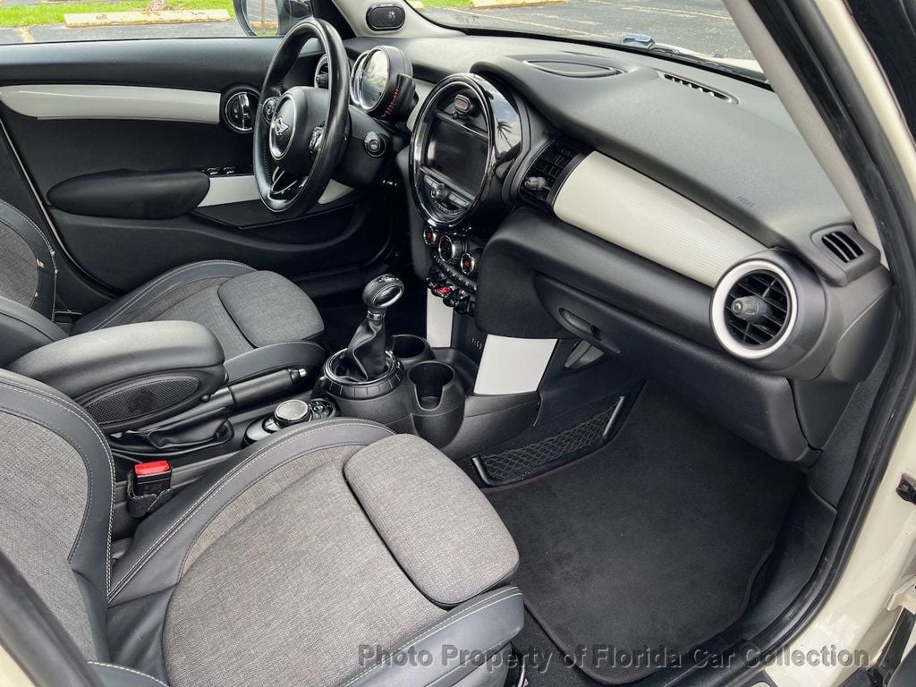 2015 MINI Cooper S Hardtop 4 Door  - 22909649 - 36