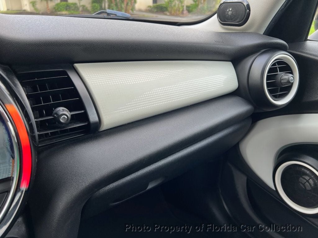 2015 MINI Cooper S Hardtop 4 Door  - 22909649 - 50