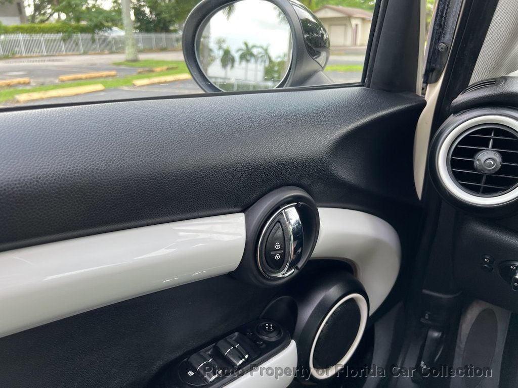 2015 MINI Cooper S Hardtop 4 Door  - 22909649 - 53