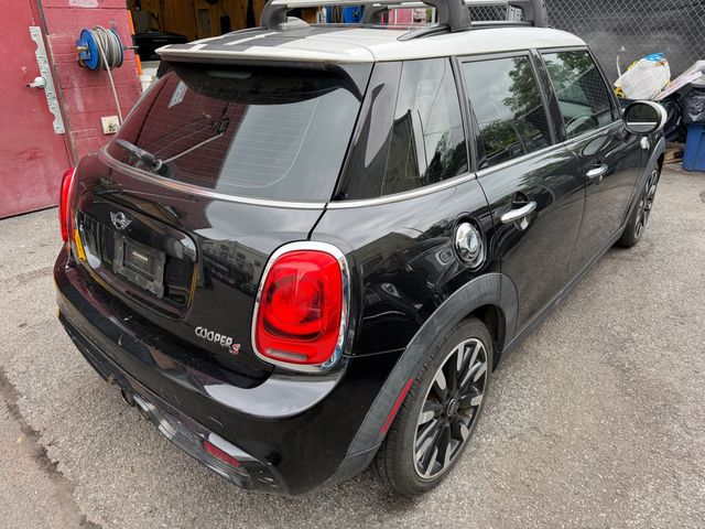 2015 MINI Cooper S Hardtop 4 Door CLEAN CARFAX, 6-SPD MANUAL, FULLY LOADED, PAN SUNROOF, NAVI - 23070206 - 1