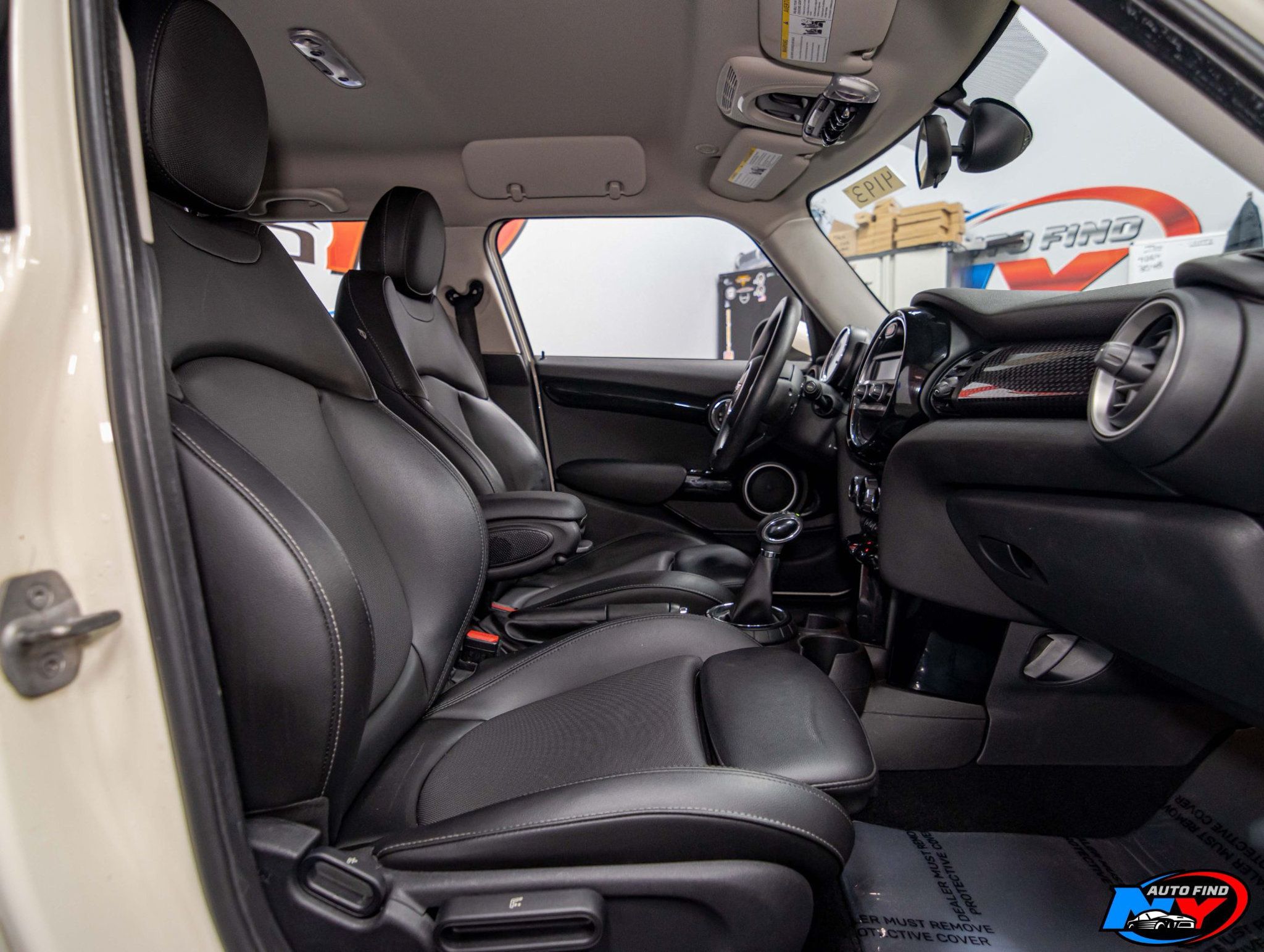 2015 Mini Cooper S Hardtop 4 Door photo 16