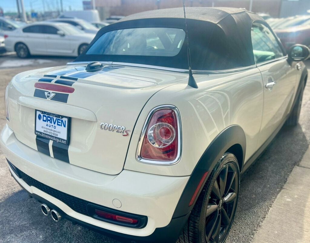 2015 MINI Cooper S Roadster  - 22734843 - 4